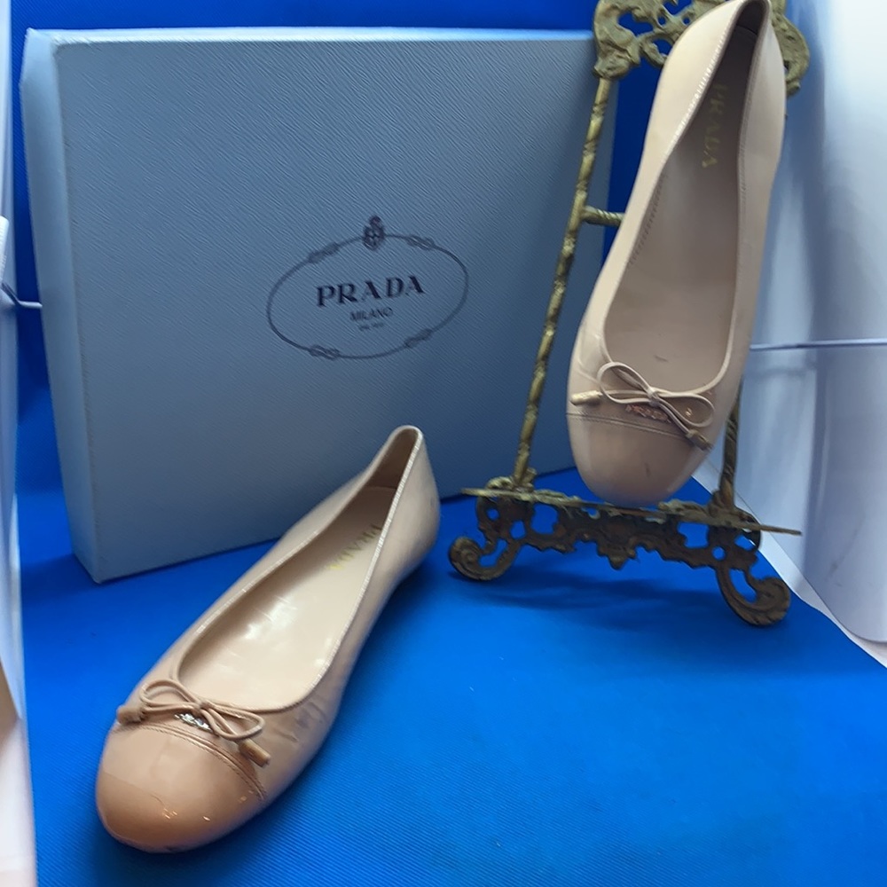 🩰 - 👠 🔥 PRADA Unique Beige patent leather ballerina 37 bow‎ tie